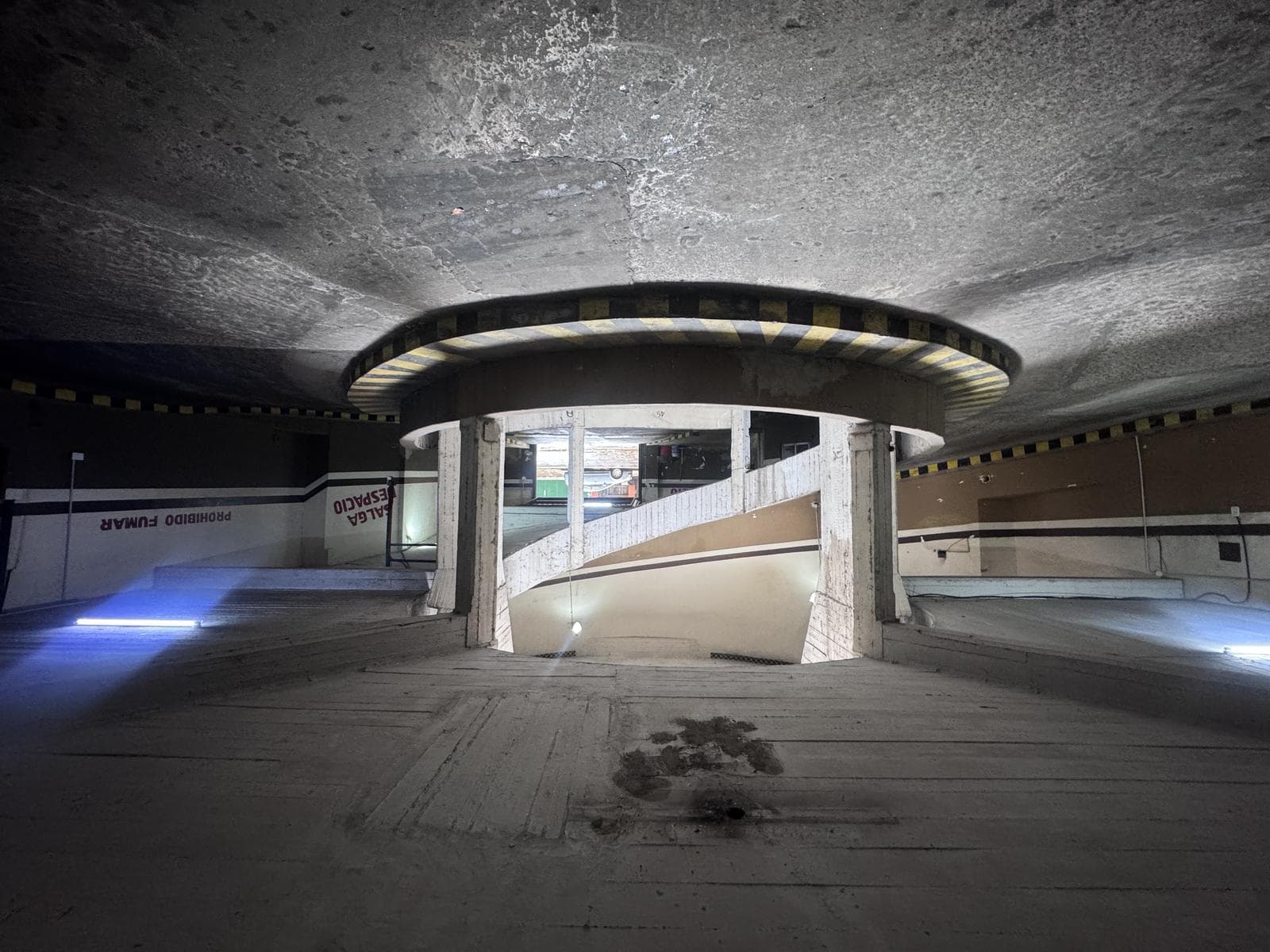 VENTA - Cochera en Barracas - Seguridad 24hs! - 1