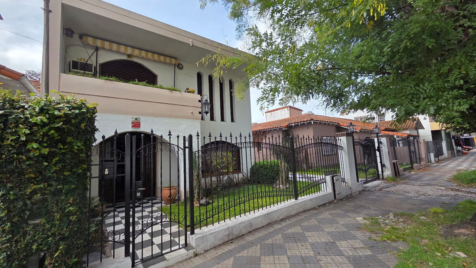 Casa en venta Monte Grande - 1