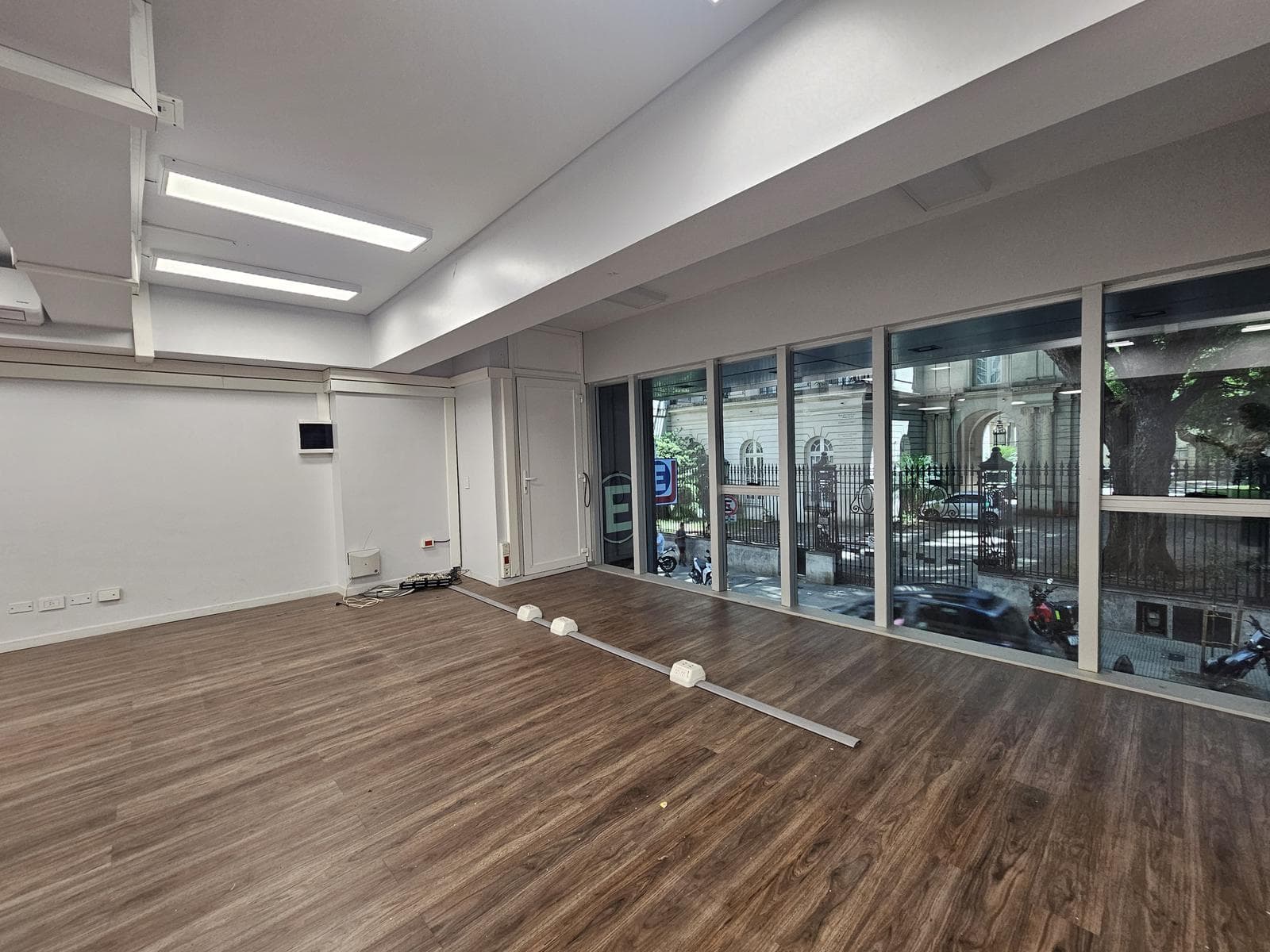 Oficina RETIRO VENTA - EDIFICIO CON AMENITIES - 1
