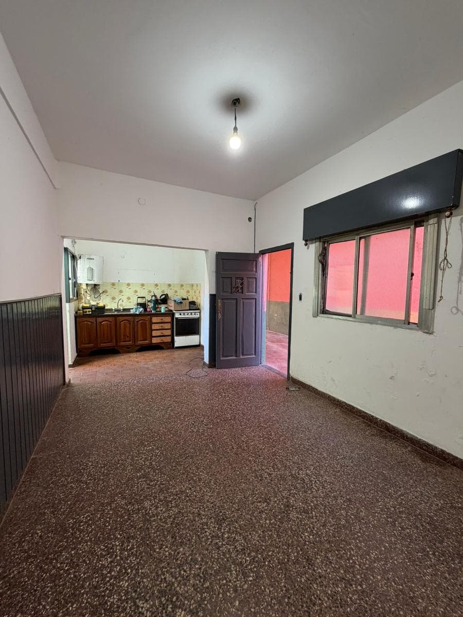 Oportunidad PH interno con patio ALQUILER - TEMPERLEY - 1