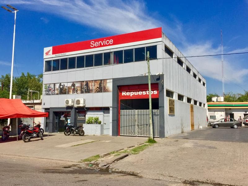 Deposito de primera calidad en venta - Luis Guillon - 1