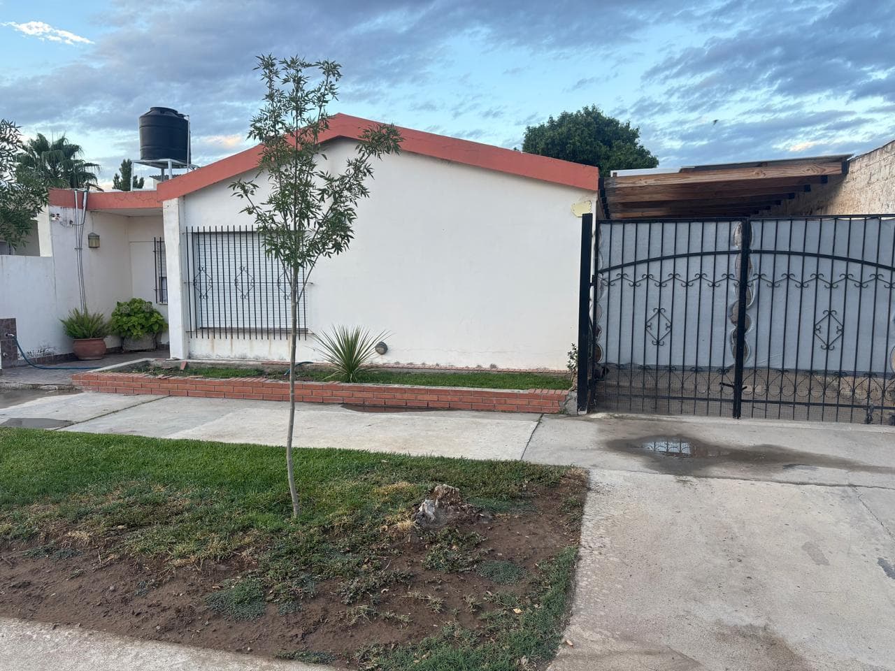 Casa en Villa Regina - 1