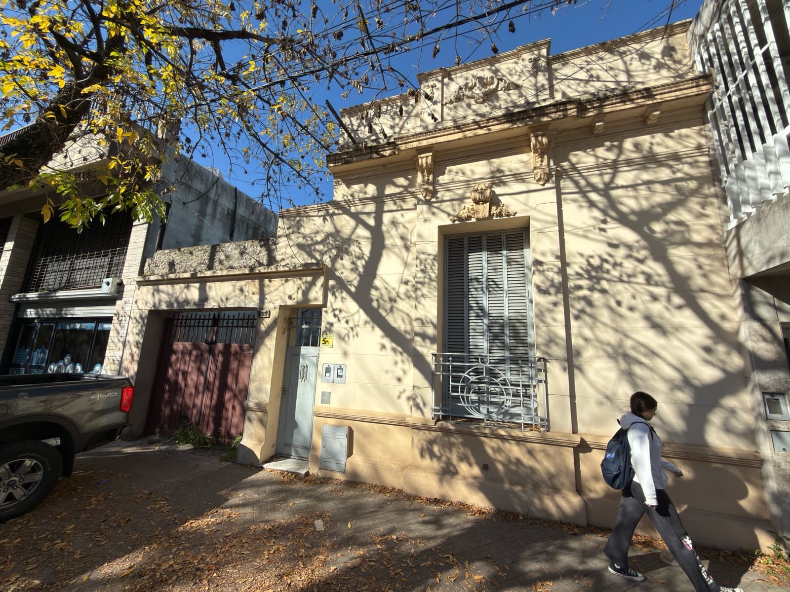 Alquiler Venta Casa o terreno en Echesortu múltiples usos - 1