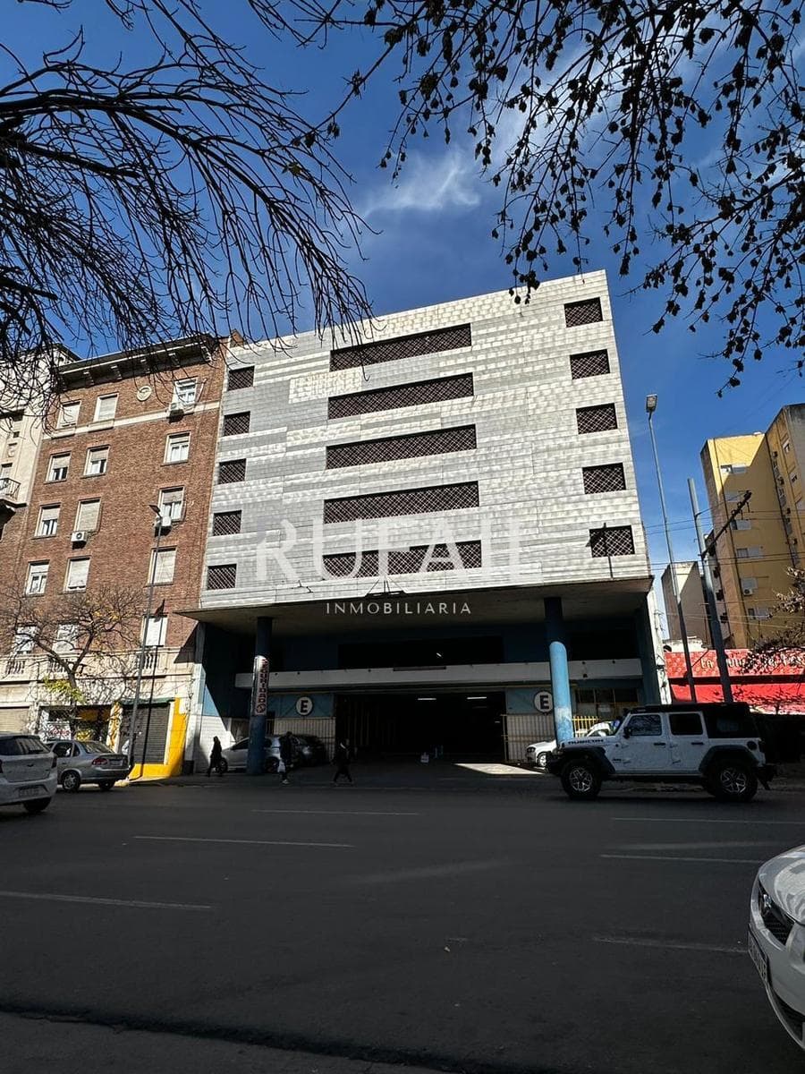 77 Cocheras en venta Centro Córdoba Renta 7% anual USD | Av. Emilio Olmos 370 - 1