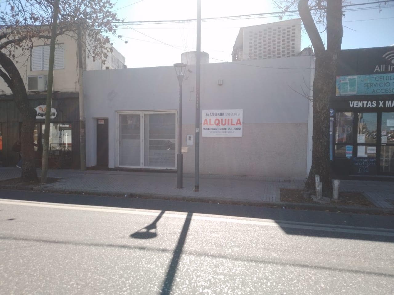 Alquiler Local 190m2 doble ingreso! - 1