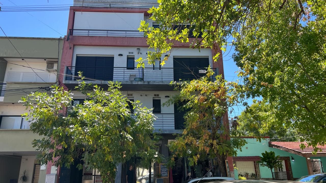 Departamento en Colón - 1