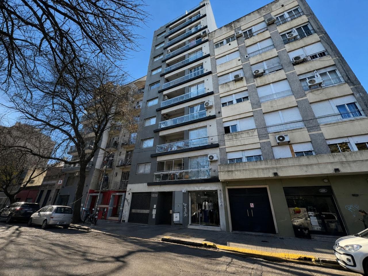 Cochera en La Plata - 1
