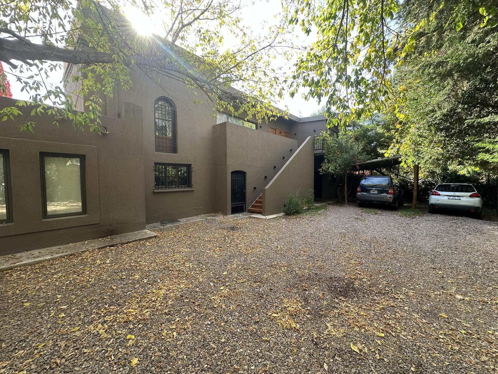 Posada en Venta en pleno Chacras de Coria - Ideal para Inversion Tursistica - 1