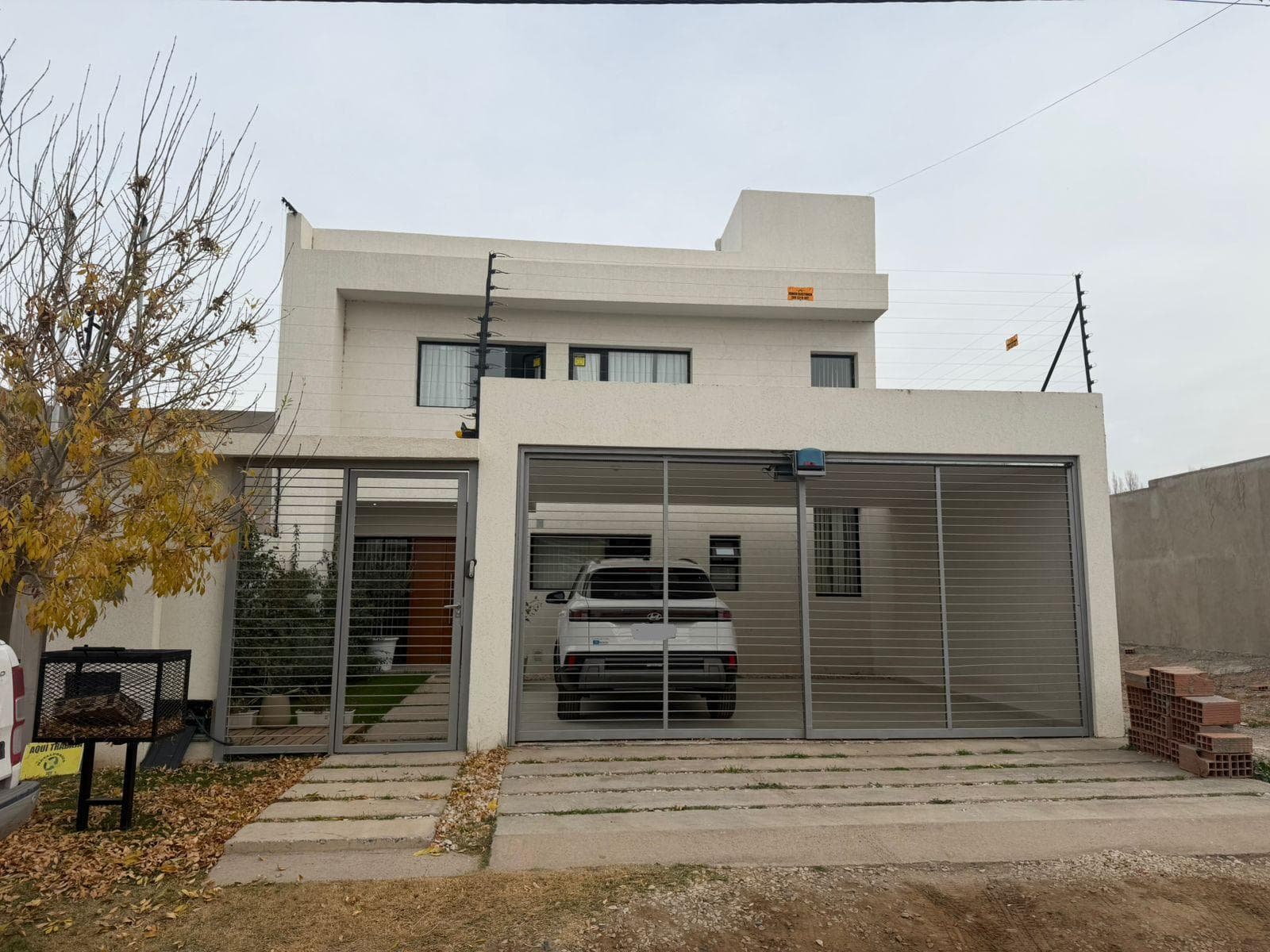 CASA EN ALQUILER - 1