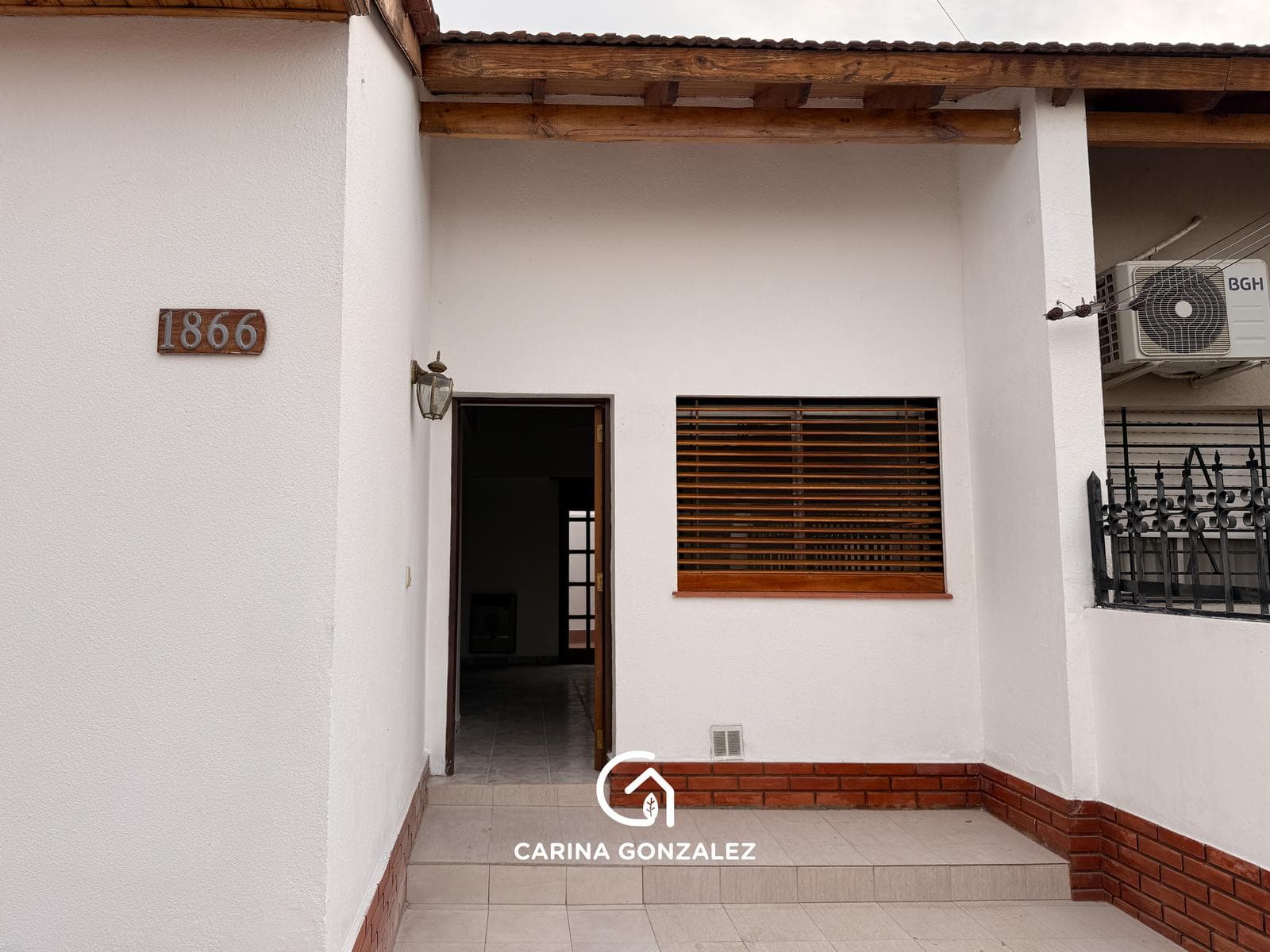 Alquiler Casa 3 dormitorios | B Villa Farrel | Neuquén - 1
