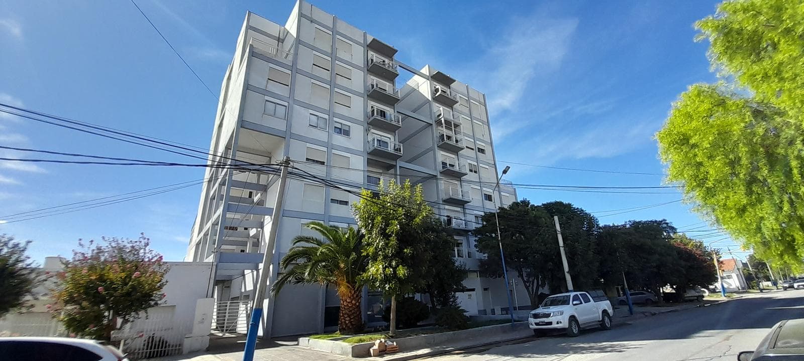 VENTA - Departamento 4 dorm - General Roca - Oportunidad - 1