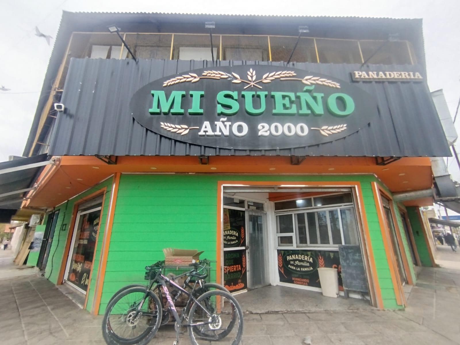 Fondo de Comercio en Centenario - 1