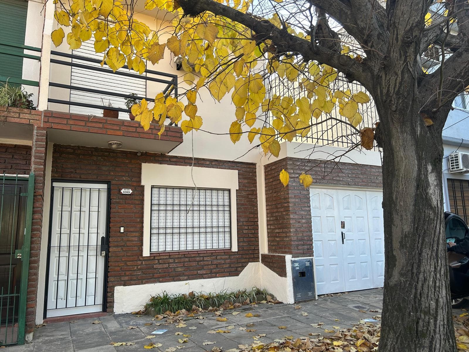 Casa de 4 ambientes en alquiler -Merlo - 1
