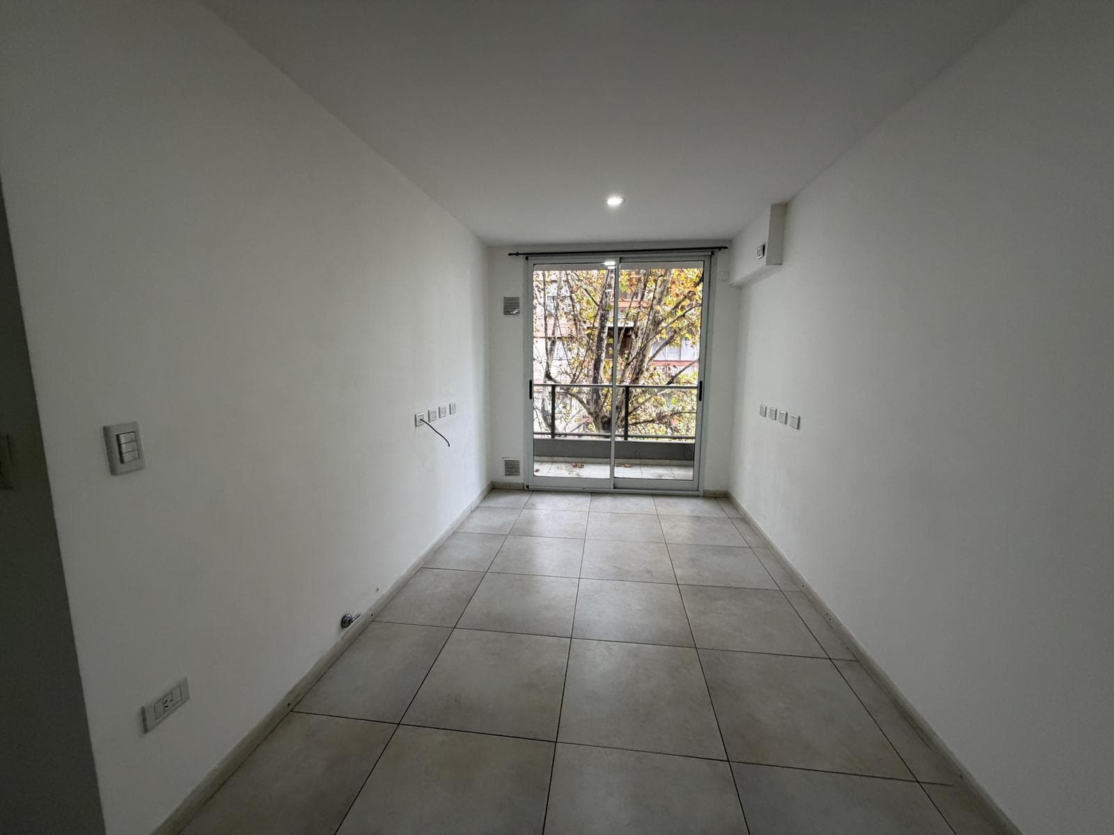 DEPARTAMENTO DE 1 DORMITORIO EN ALQUILER BARRIO LOURDES - 1