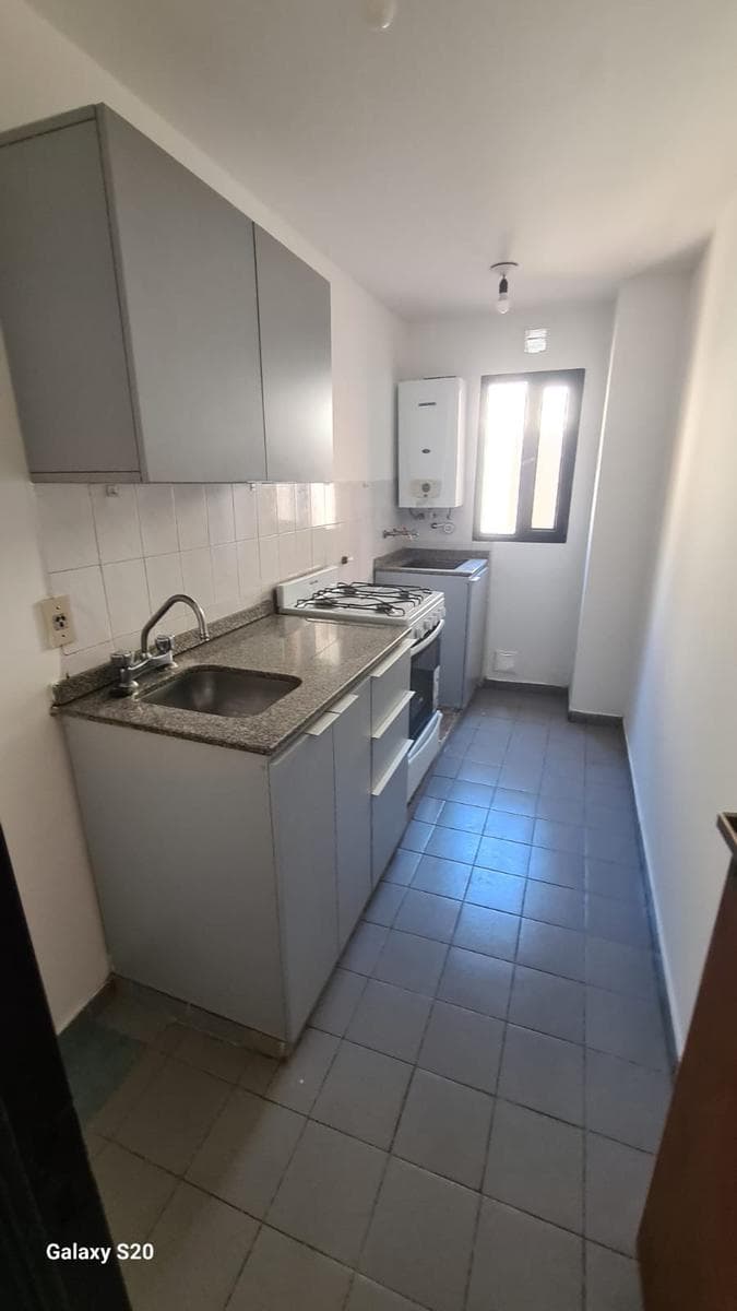 Departamento 1 dormitorio con patio. - 1