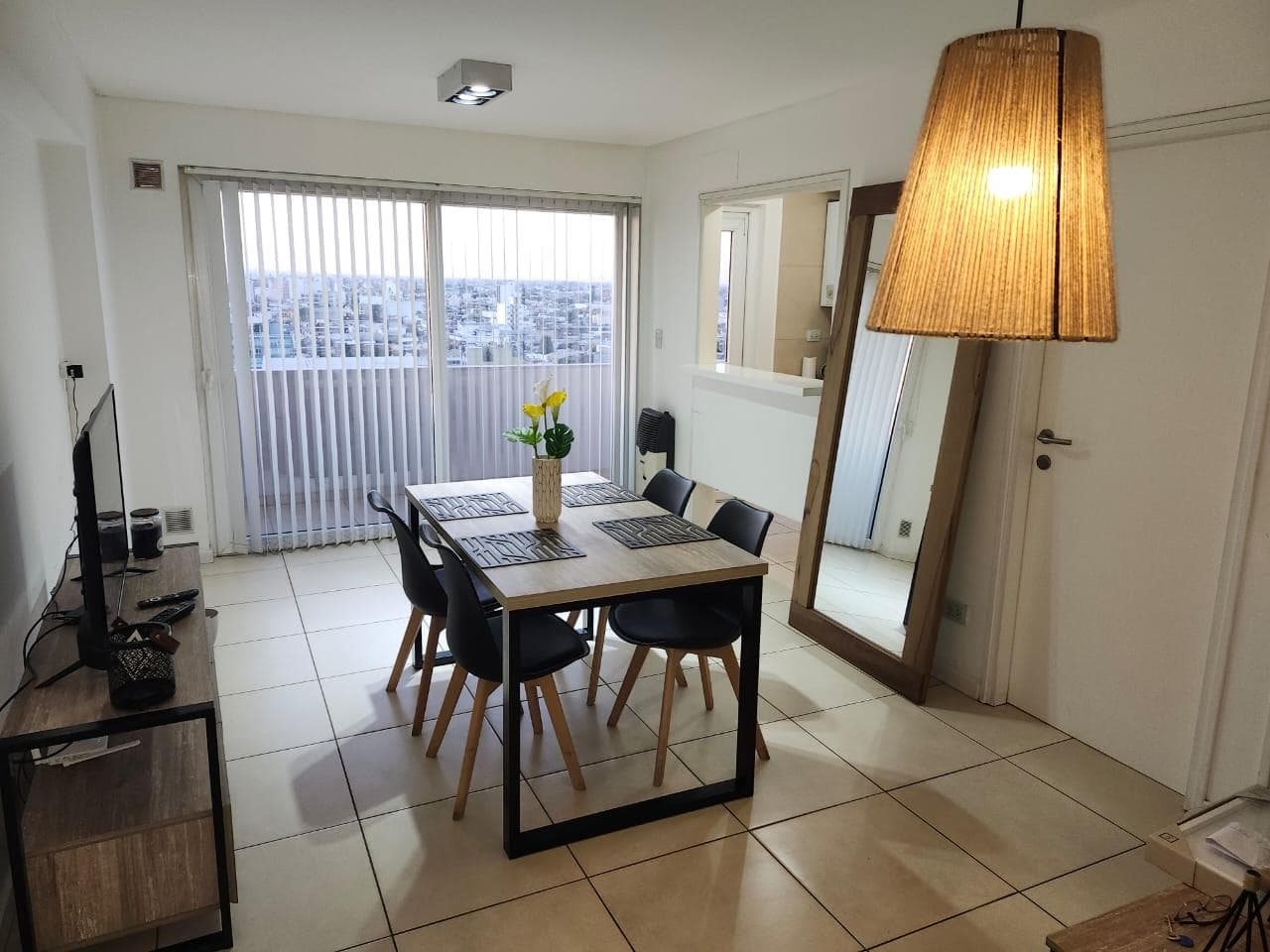 Departamento de 1 dormitorio en torres de categoría - 1