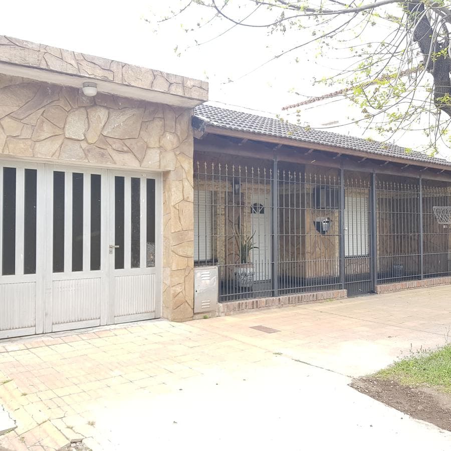 Casa - Villa Constitución - 1