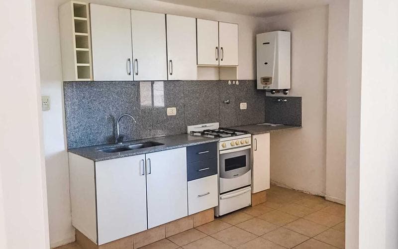 VENTA. Departamento 2 dormitorios. Edificio Dessau II - 1