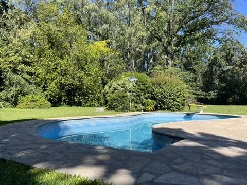 En venta lindisima quinta en barrio Yei Porá, Del Viso - 1