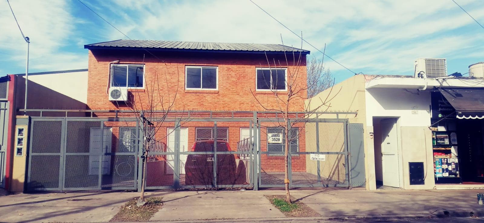 VENTA DUPLEX 3 AMBIENTES A ESTRENR EN VILLA LUZURIAGA - 1