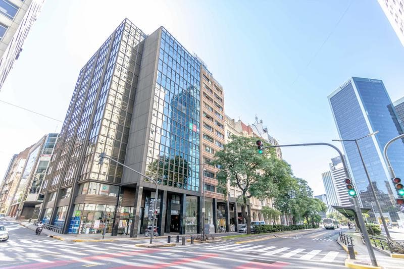 Oficina en alquiler en Catalinas - 1