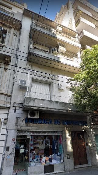 Excelente edificio en Block en el barrio de Once ideal para renta o valor lote - 1