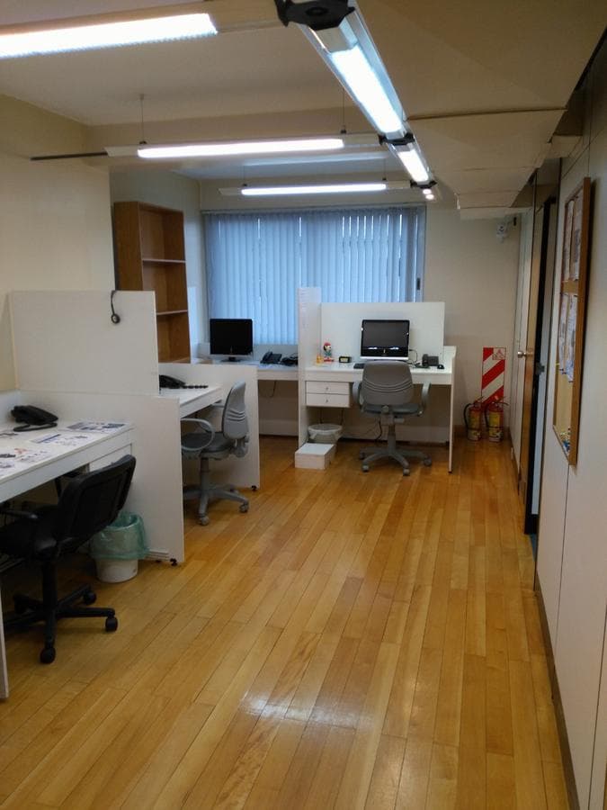 Oficina en venta impecable estado en Microcentro. Luminosa, espaciosa. Excelente ubicación. - 1