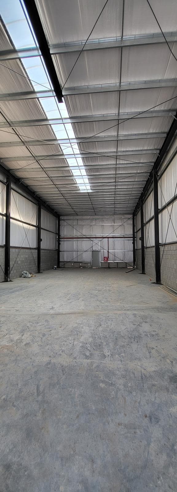 Galpón en alquiler unidad chica mejor precio - 1