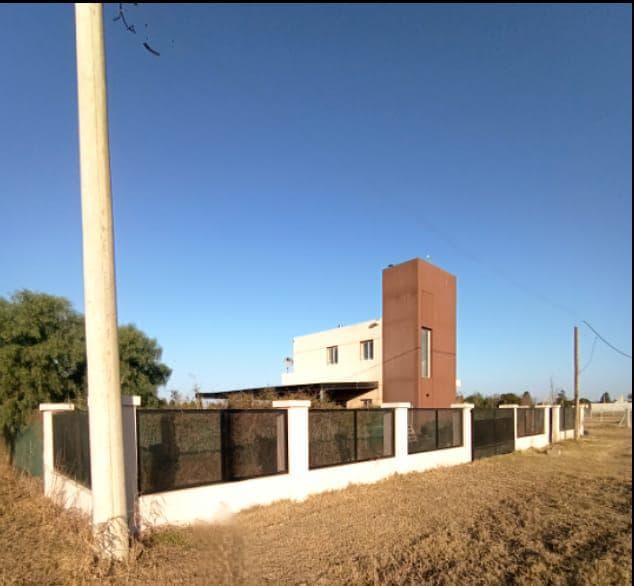 VENDO CASA EN COLONIA TIROLESA EXCELENTE UBICACIÓN - 1