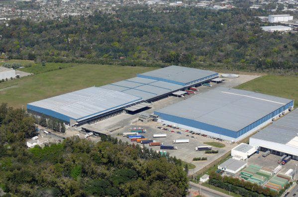 Excelentes Naves Triple A dentro de Parque Industrial - 1