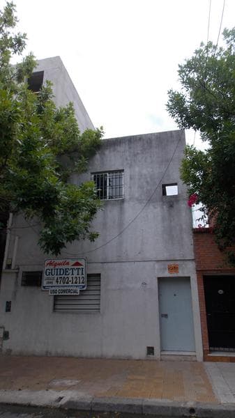 Inmueble comercial de 2 plantas depósito APTO TODO DESTINO, zona SAAVEDRA! - 1