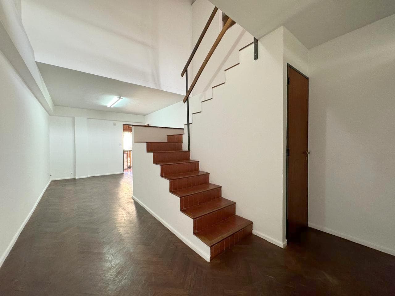 Local/Oficina al Frente, a 1/c de Av. Santa Fe - 1