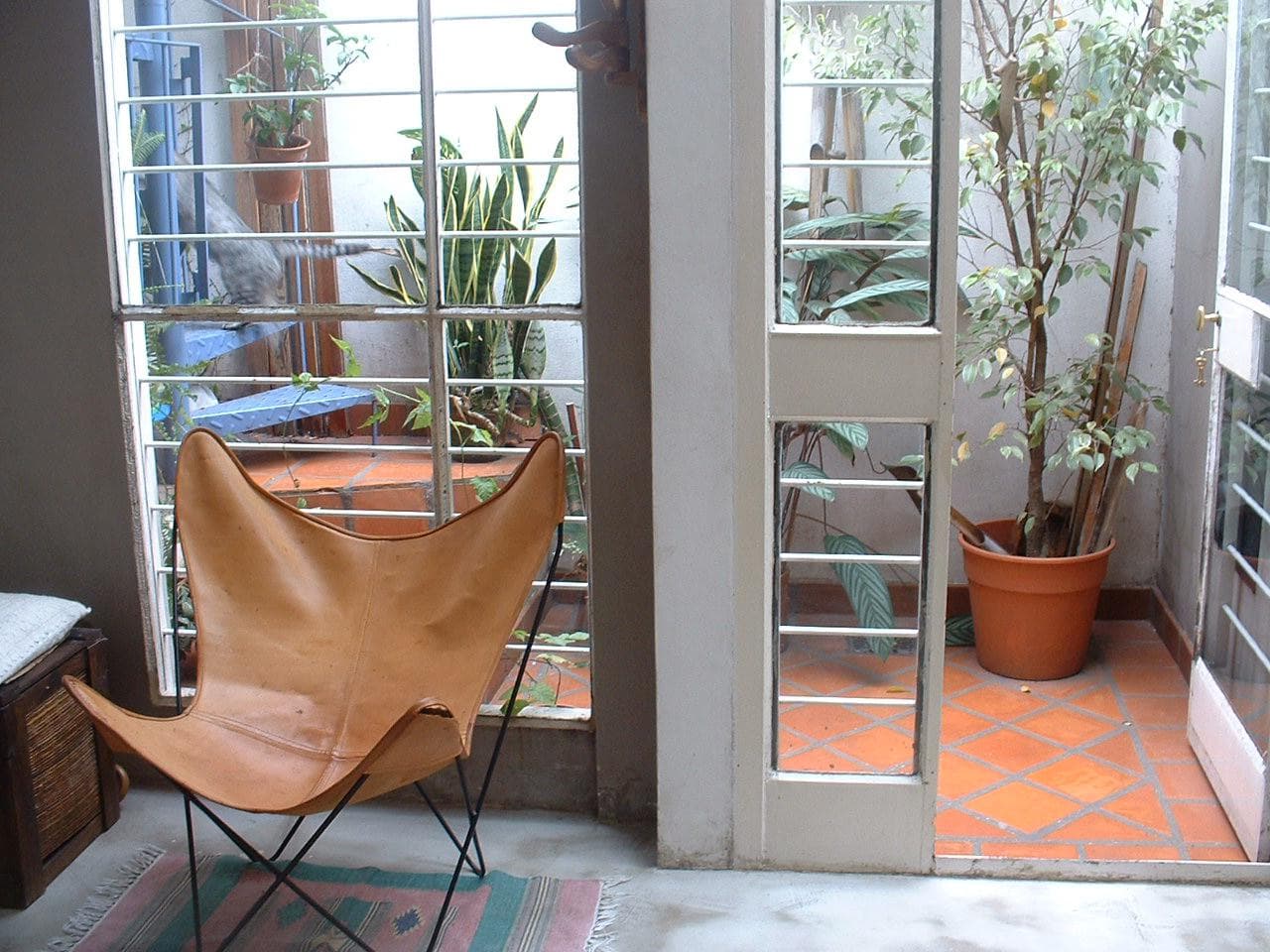 ALQUILER -Congreso y Ciudad de la Paz (Belgrano) PH de 2 ambientes c/patio y terraza - SIN EXPENSAS - 1