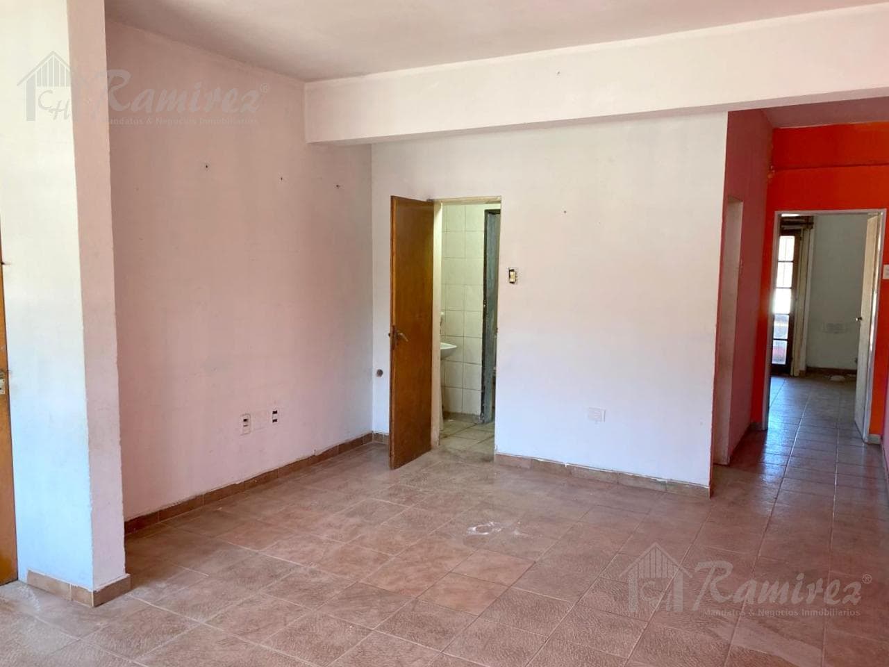 Departamento De 2 Ambientes En Alquiler - Francisco Alvarez, Moreno - 1