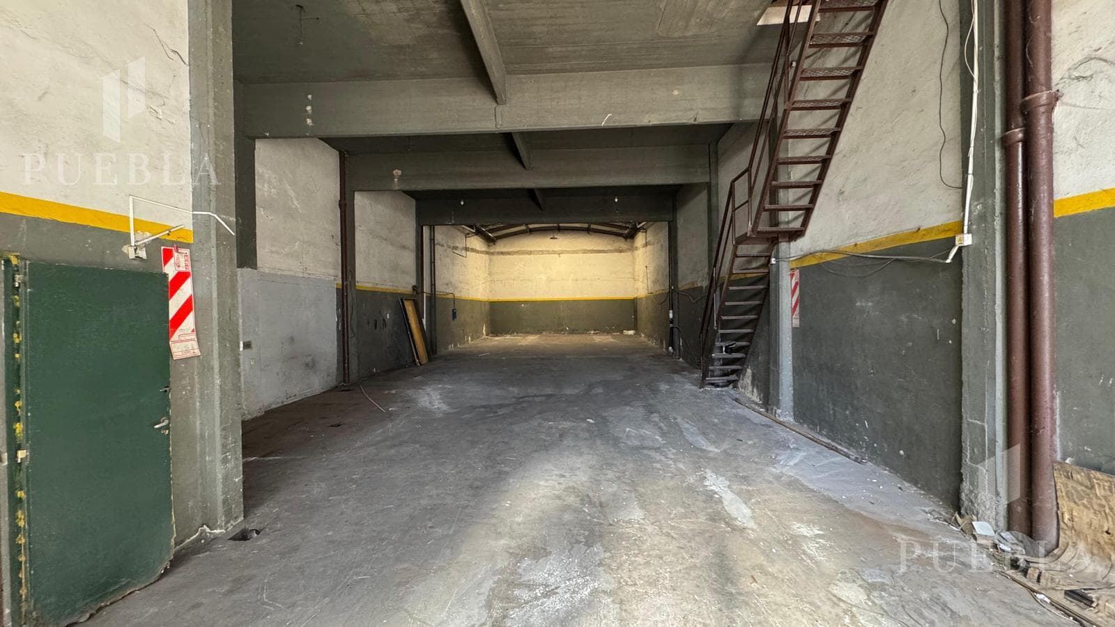 Alquiler de Galpón en Pompeya - 1