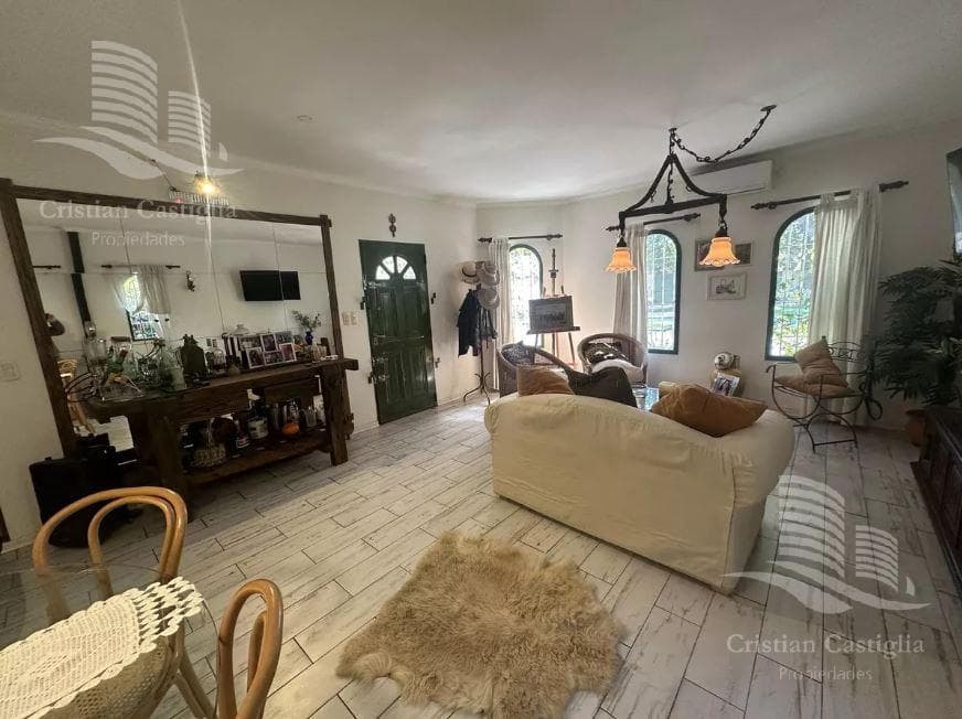 Quinta en Venta en el Barrio Los Naranjos - 2