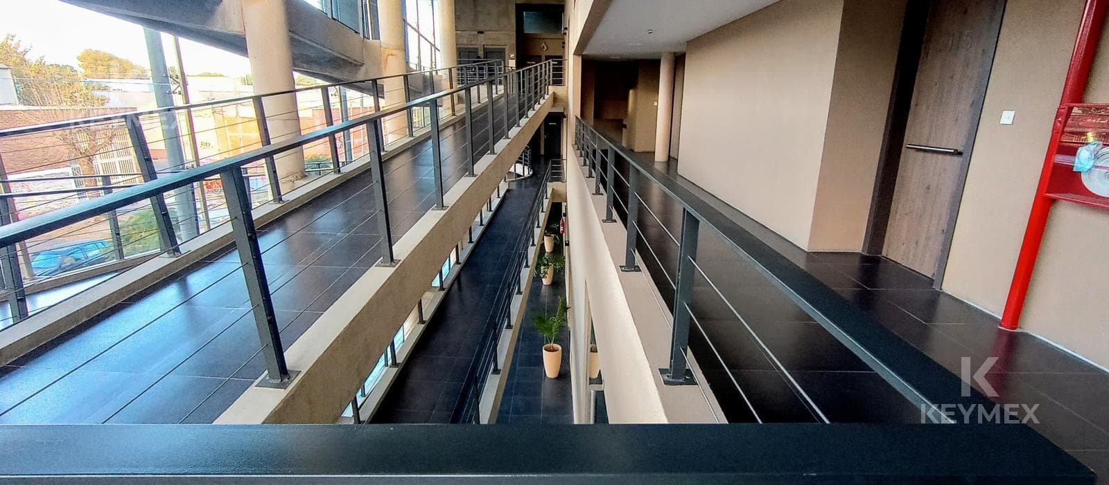 Oficina - Pilar Centro - Art Gallery Office - 1