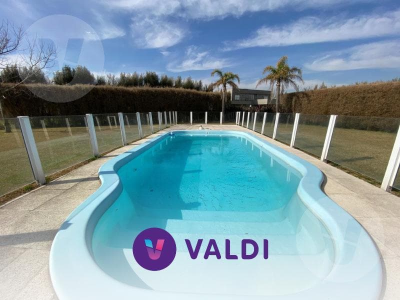 Casa en alquiler - Barrio Fincas de San Vicente Golf - 1