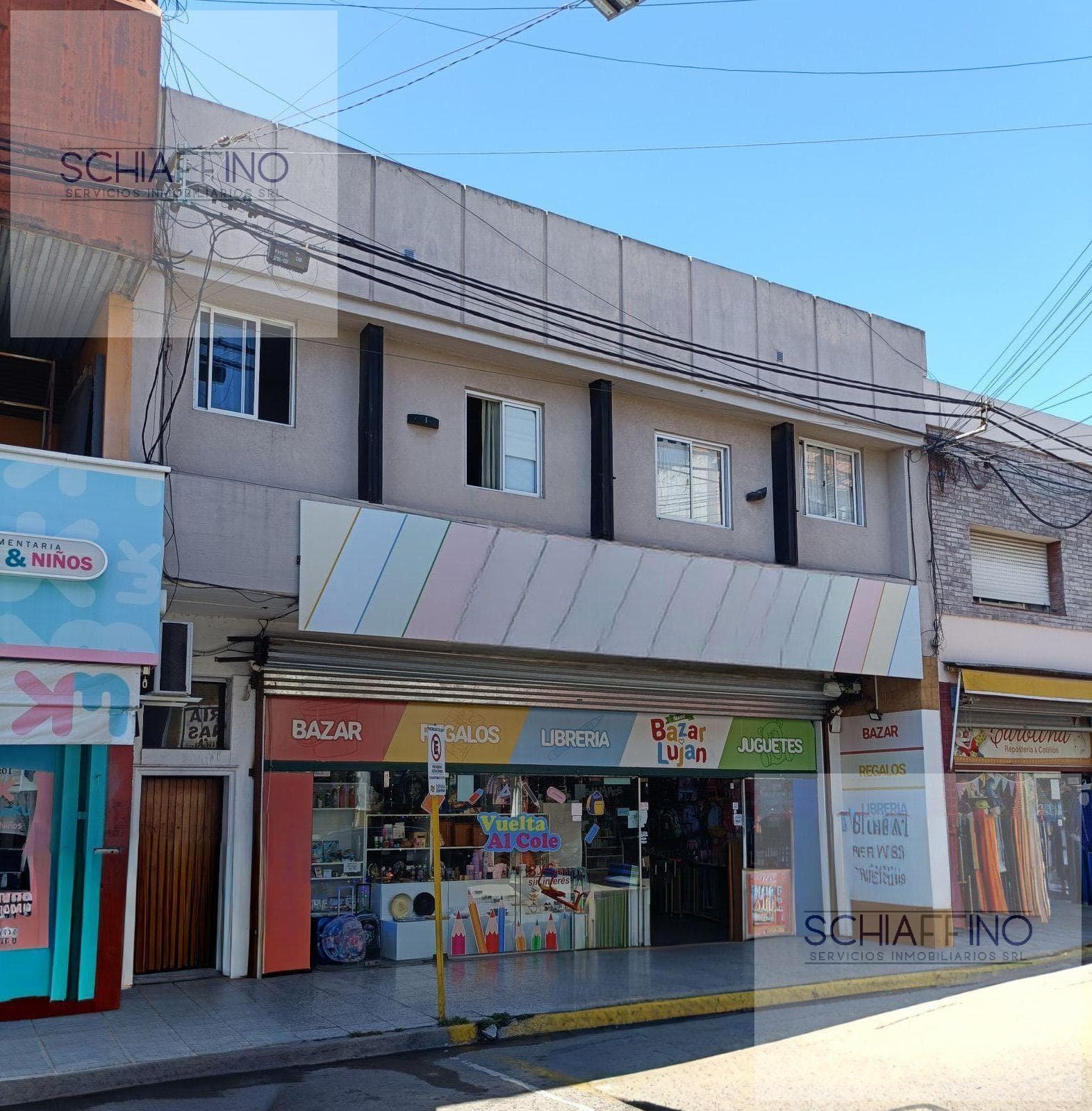 Local en Centro De Lujan - 1