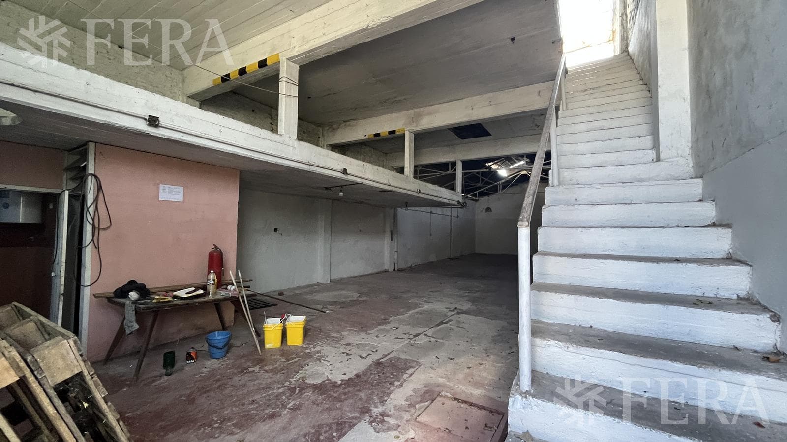 Alquiler de Galpón en Villa Dominico - 1