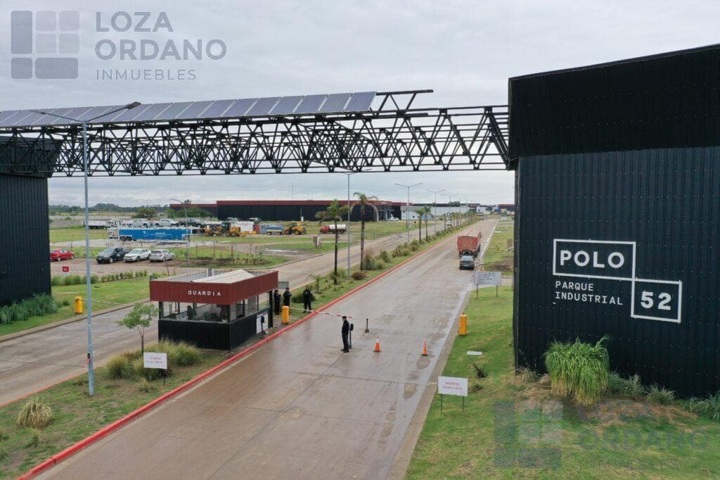 Nave industrial - en parque industrial- Polo 52 - 1