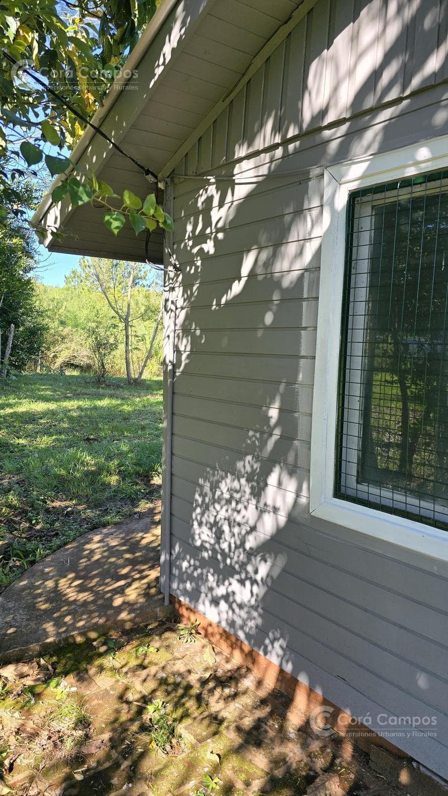 Venta Chacra en Santa Ana con Casa, energía Eléctrica y Perforación - 1