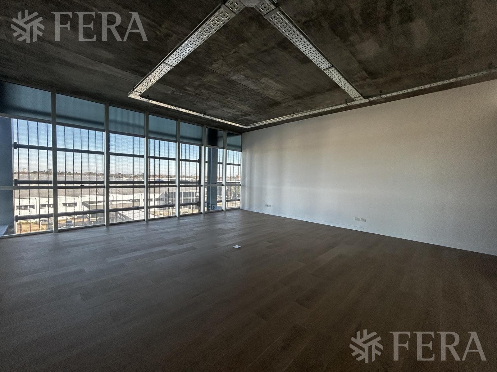 Alquiler de Oficina de 65,31 m2 en Polo Desing - Guillermo E Hudson - 1