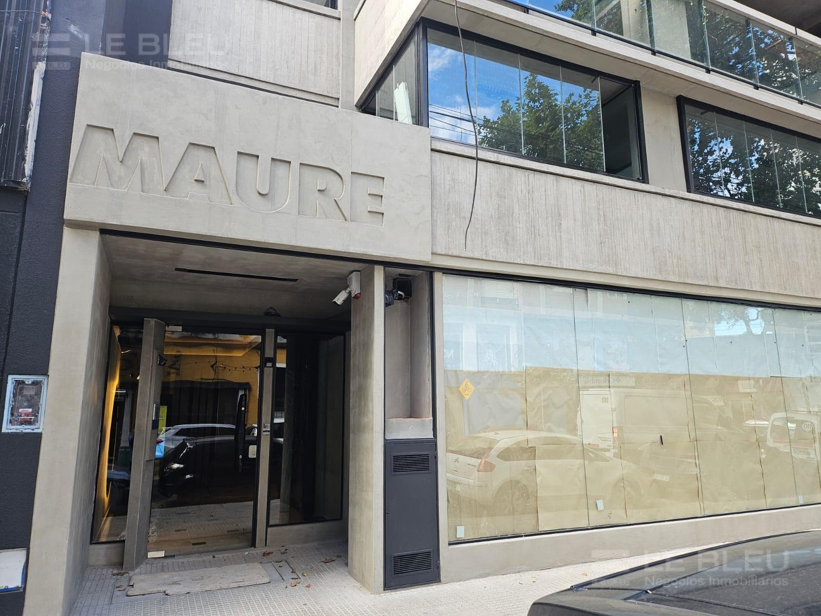 VENTA COCHERA EN CHACARITA MAURE 4070 - 1