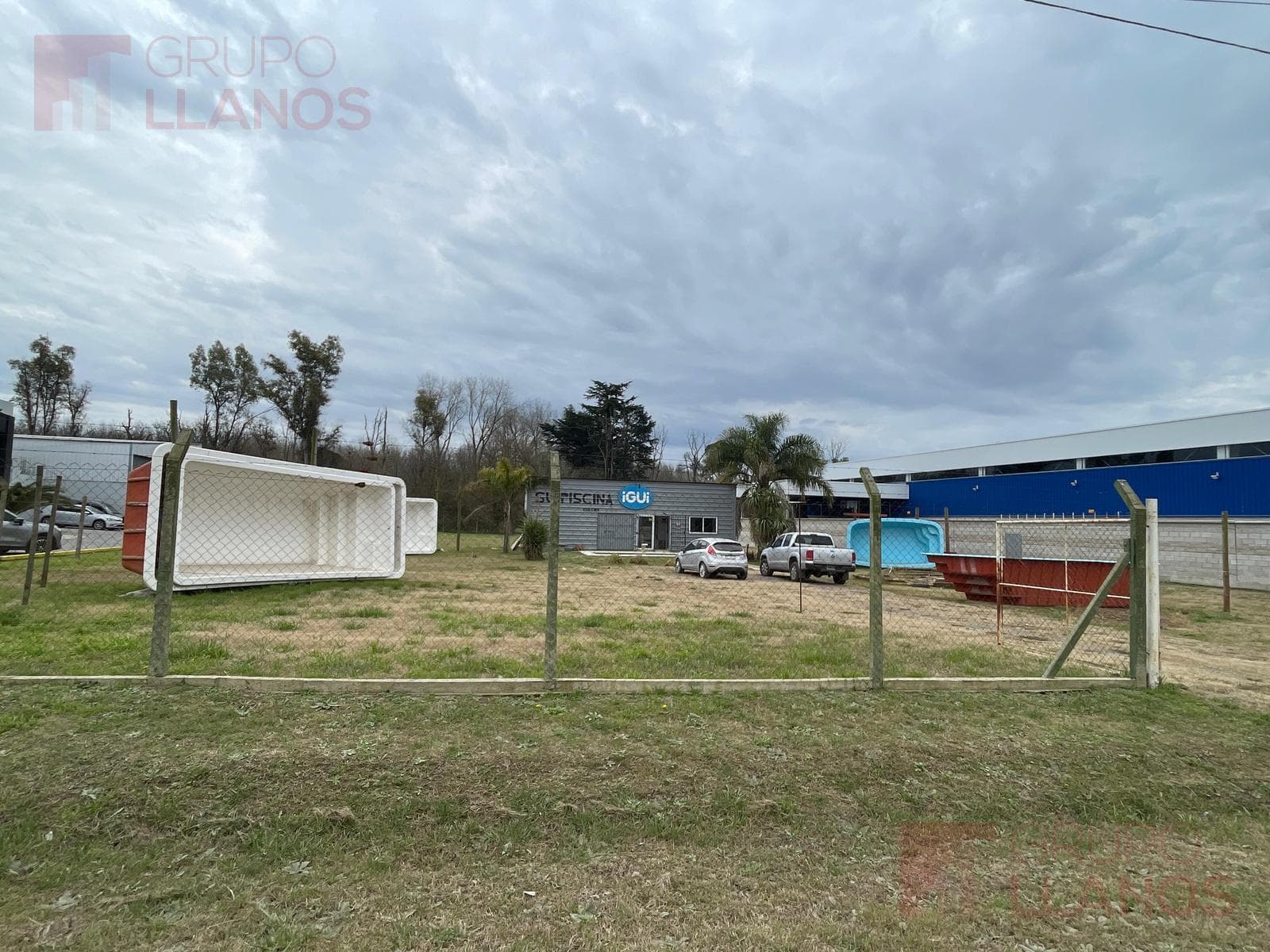 Fraccion en alquiler con Oficina en Clectora Sur Acceso Oeste, Lujan - 2