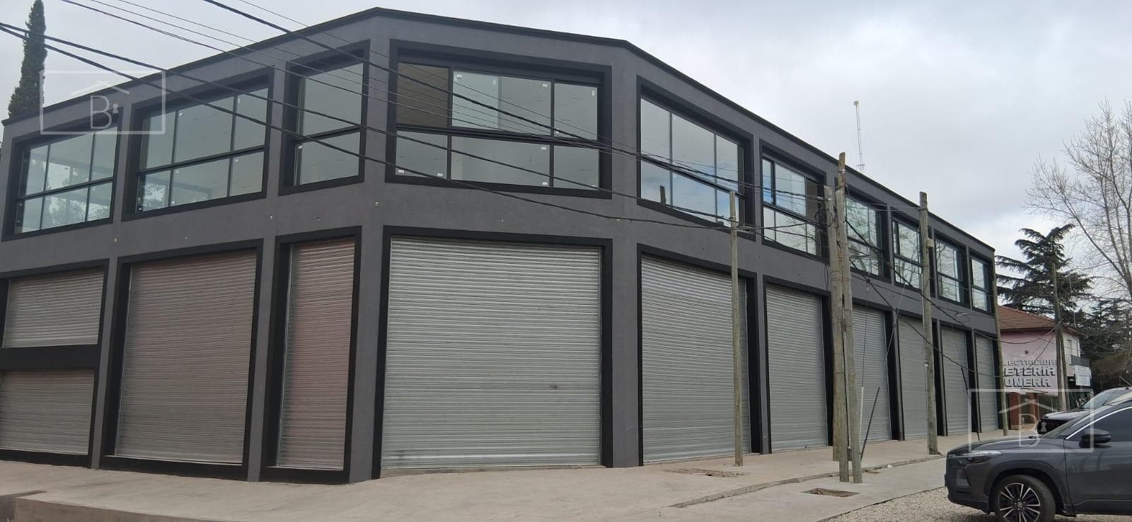 ALQUILER DE LOCALES EN ALEJANDRO KORN, SAN VICENTE. - 1