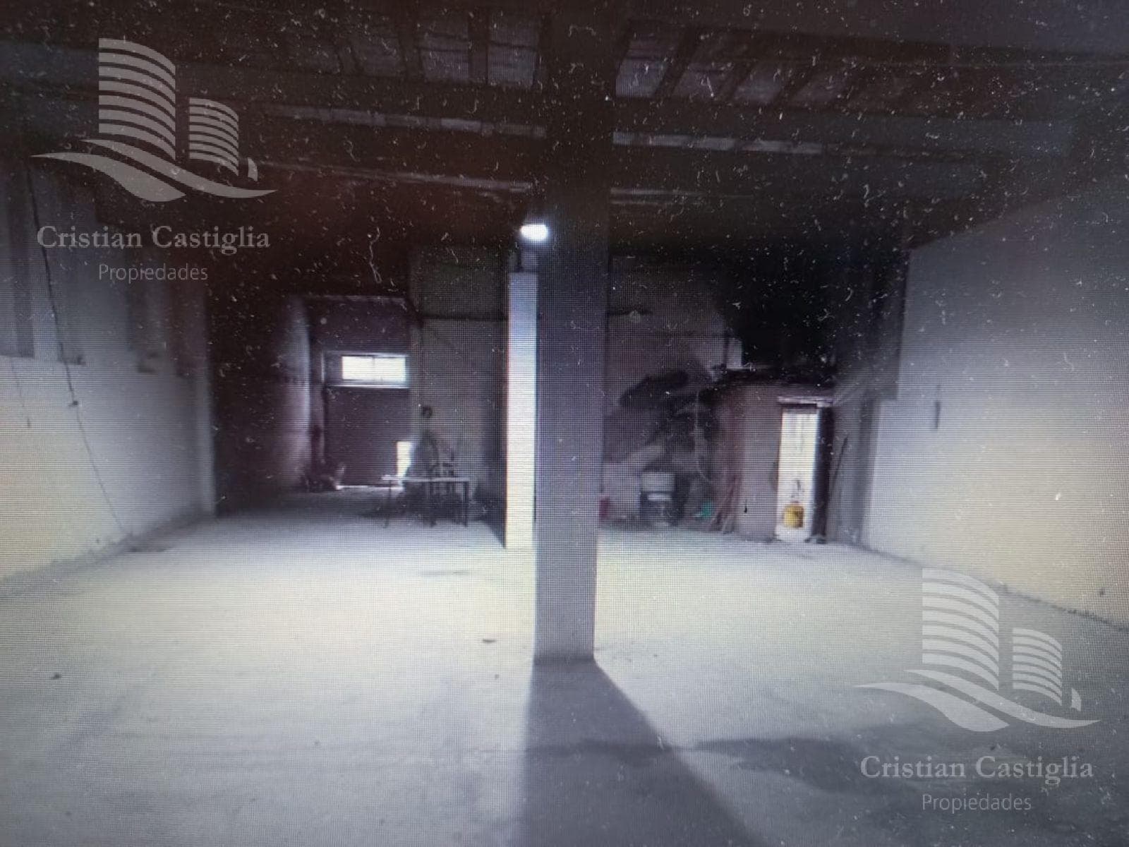 Local de 270 metros cubiertos en Venta - San Fernando - 1