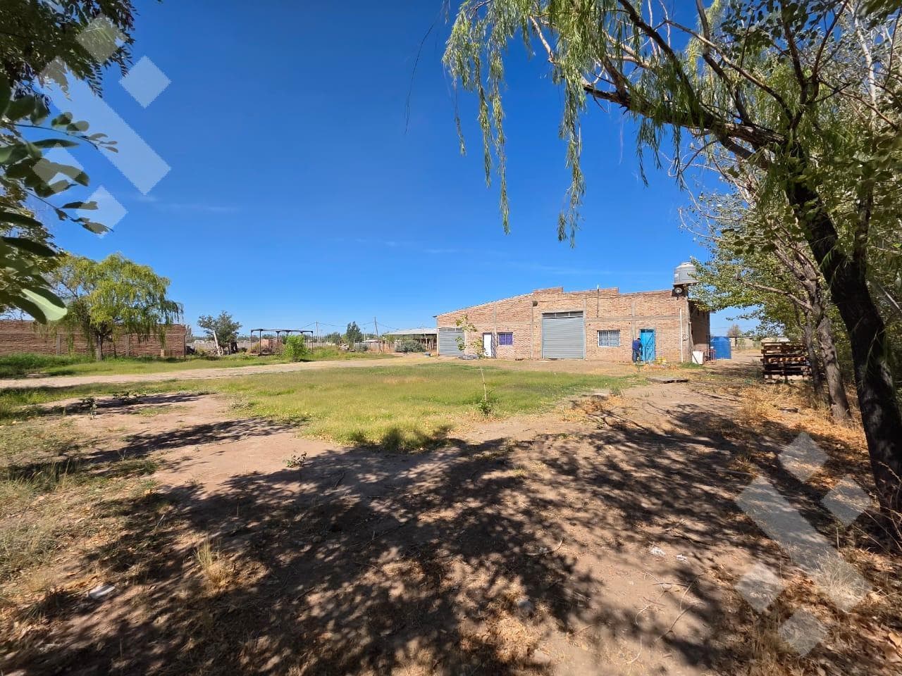 En Alquiler, Base Industrial de 4635 m², Parque Industrial, Plottier - 1