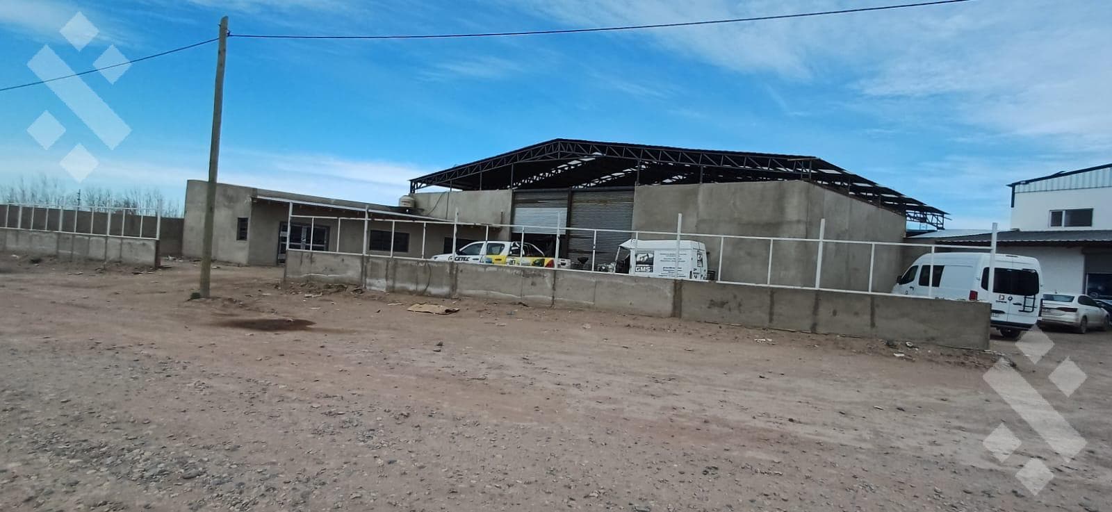 ALQUILER: GALPON 500M2 OFICINAS - El Centeno -Colonia Nueva Esperanza PIN OESTE NEUQUEN CAPITAL - 1