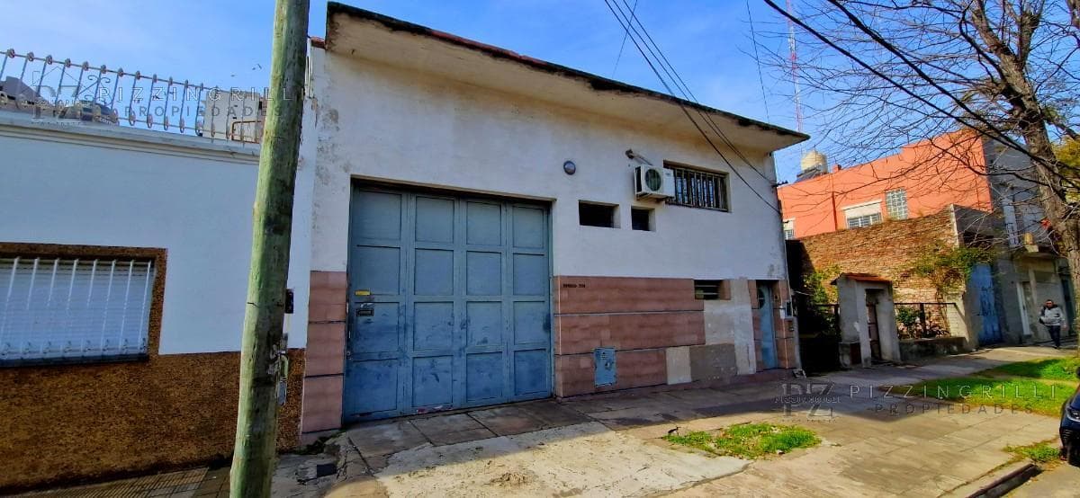 Galpon Comercial en Avellaneda - 1